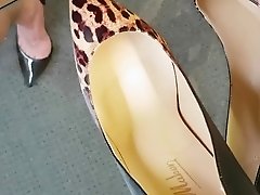 Cum on my heels
