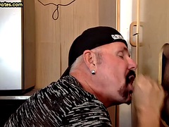 Glory hole gay daddy sucks dick before jerking off for cum