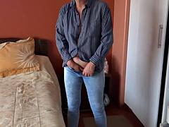 Ardientes69 The Horny Latina Stepmom Sneaks Home From Work And Fingers Her Dripping Pussy Before