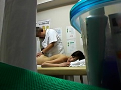 Beautiful Japanese babe getting massaged and fucked good
