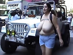 Big boobs amateur hottie sex outdoor in public
