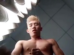 Chinese guy solo